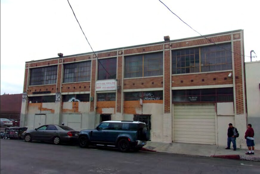 More Photos Of , Los Angeles Unknown For Sale