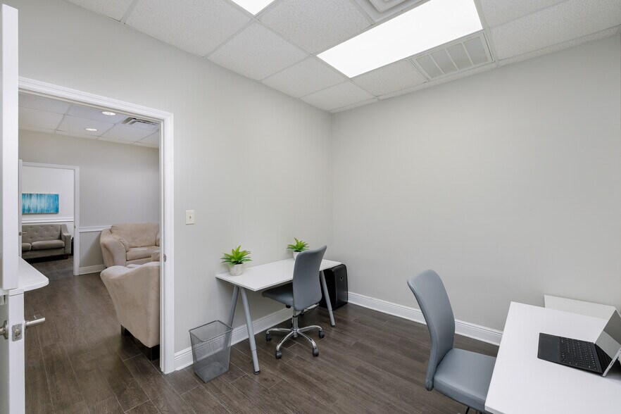 More Photos Of 1810-1822 Wellness Ln, New Port Richey Medical For Sale