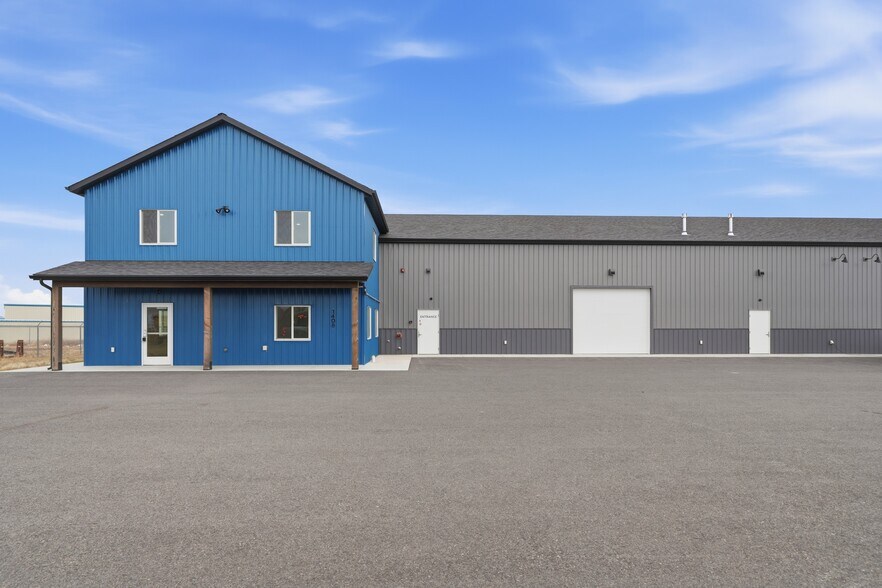 More Photos Of 1408 N Jackrabbit Ln, Belgrade Office For Sale