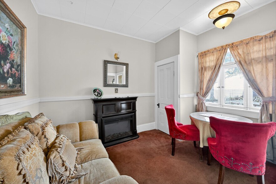 More Photos Of 620 El Salto Dr, Capitola Hospitality For Sale