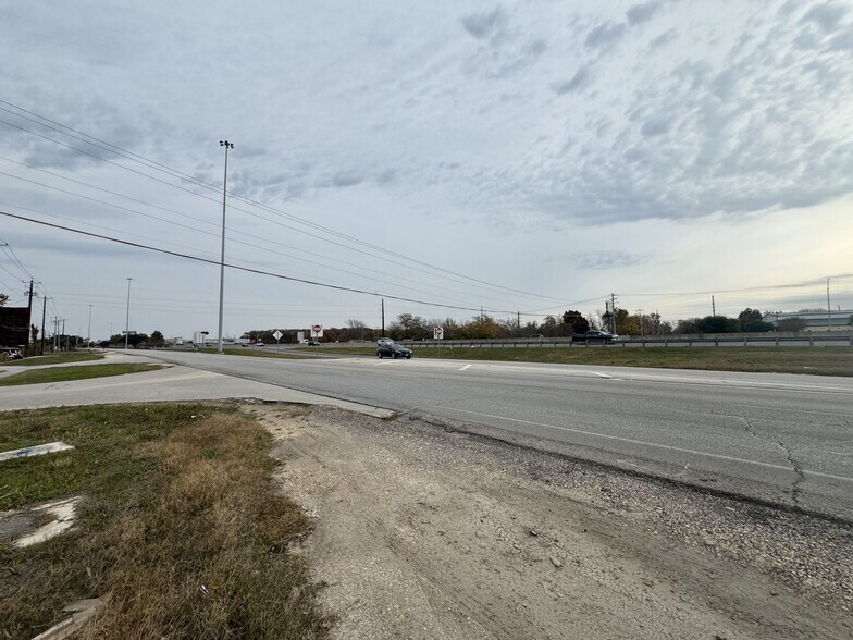 More Photos Of 1909 Interstate 35, San Marcos Land For Sale