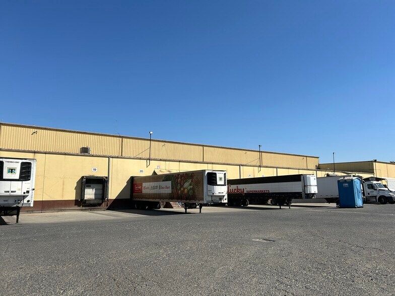 More Photos Of 2674 Vassar Ave, Merced Refrigeration Cold Storage For Sale