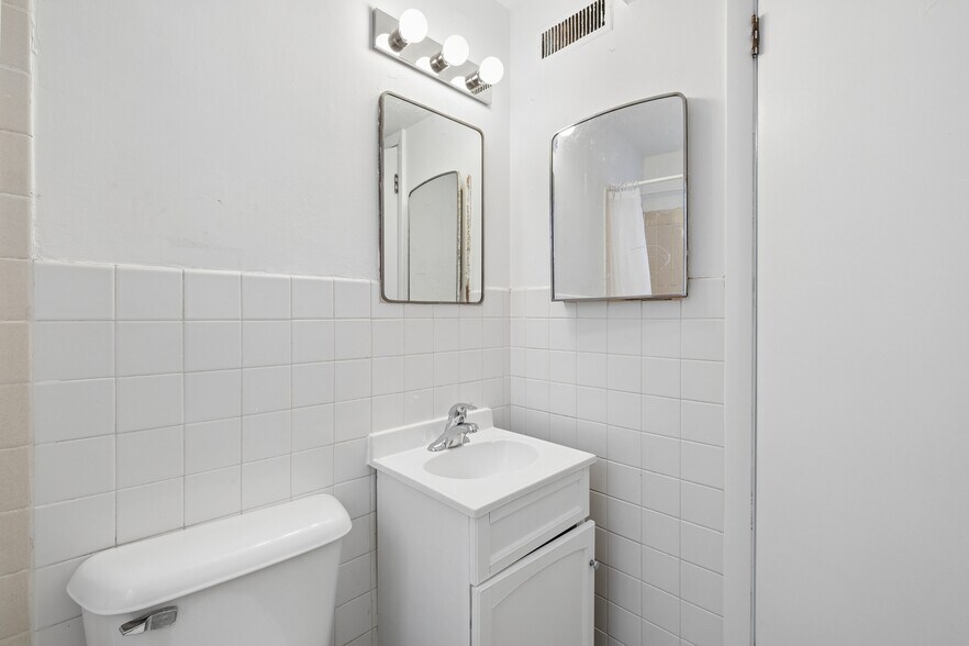 More Photos Of 4525 4th Ave S, Minneapolis Apartments For Sale