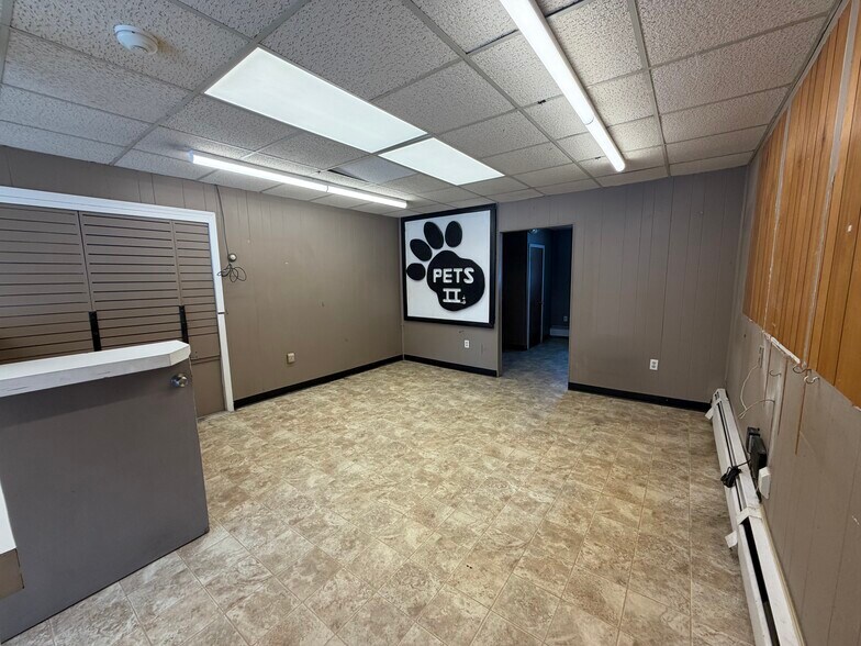 More Photos Of 2003 Smith St, North Providence Storefront For Lease