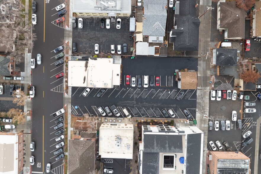 More Photos Of 527 Lander, Reno Office Residential For Sale