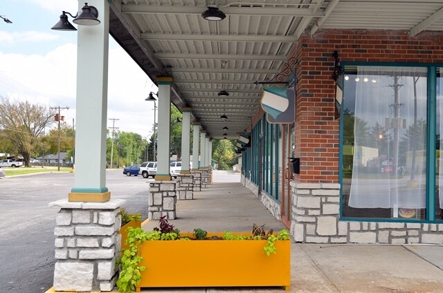 More Photos Of 4701 Blue Ridge Blvd, Kansas City Unknown For Lease