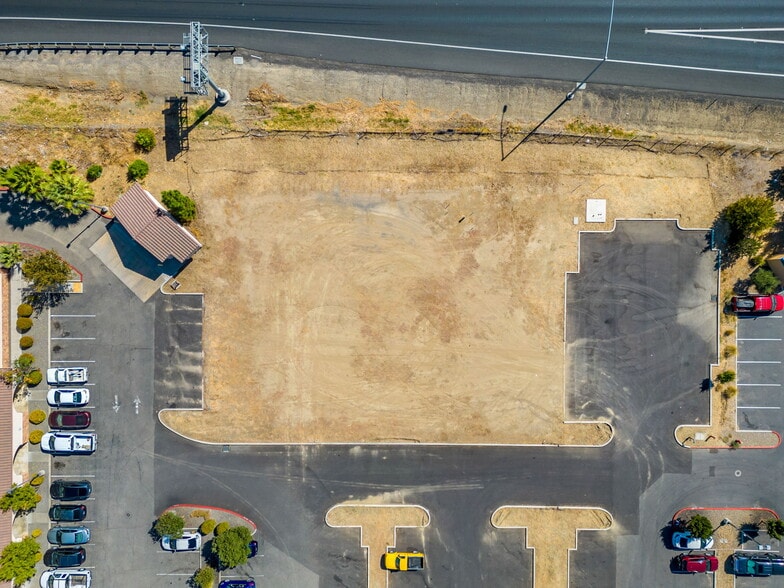 More Photos Of 2120 Freeway Dr, Woodland Land For Sale