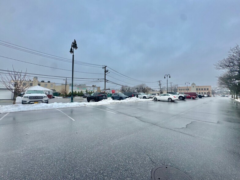 More Photos Of 3943 Merrick Rd, Seaford Storefront Retail Office For Sale