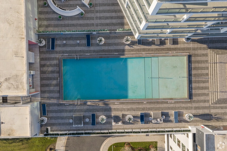 More Photos Of 2000 Metropica Way, Fort Lauderdale Apartments For Sale