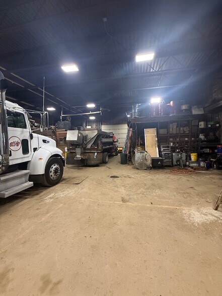 More Photos Of 40 Mathewson Dr, Weymouth Warehouse For Sale