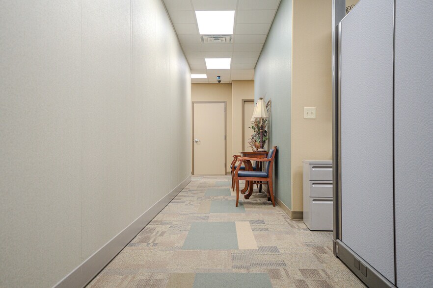 More Photos Of 1710 Arkansas Blvd, Texarkana Medical For Sale
