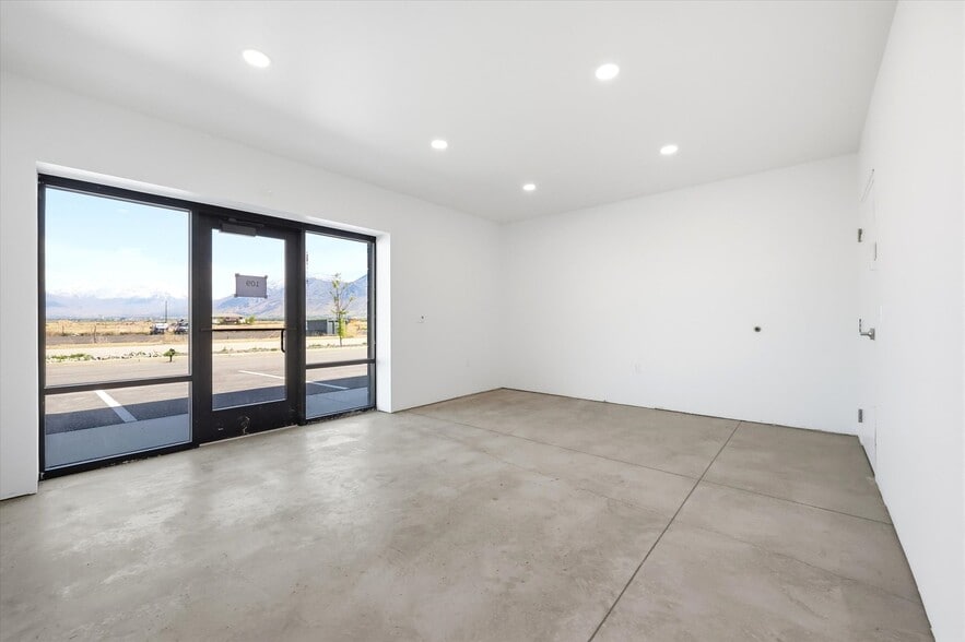 More Photos Of 3546 N 1150 W, Spanish Fork Industrial For Sale