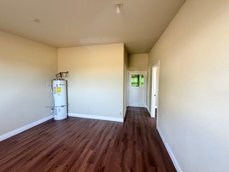 More Photos Of 3230 Moore Rd, Ceres Warehouse For Sale