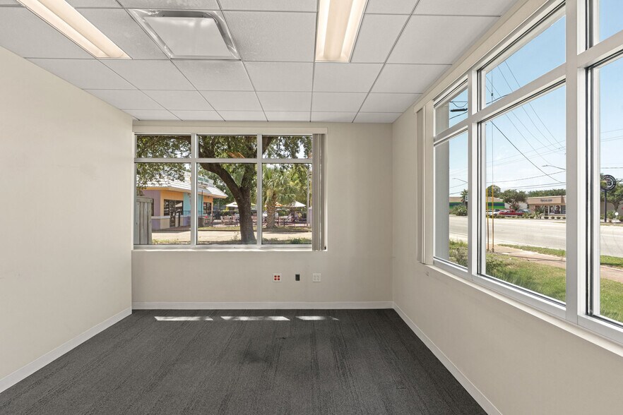 More Photos Of 45 Eglin Pky, Fort Walton Beach Medical For Lease