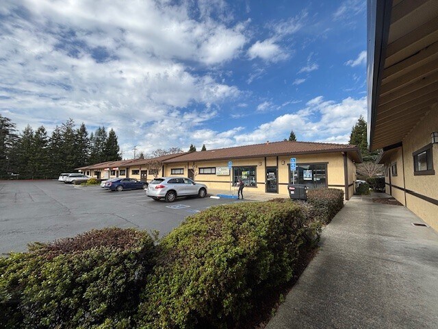 More Photos Of 907-911 Trancas St, Napa Office For Sale