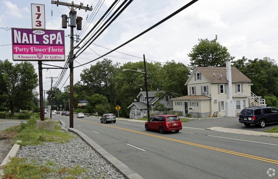 More Photos Of 173 Route 46, Mine Hill Storefront Retail Residential For Lease