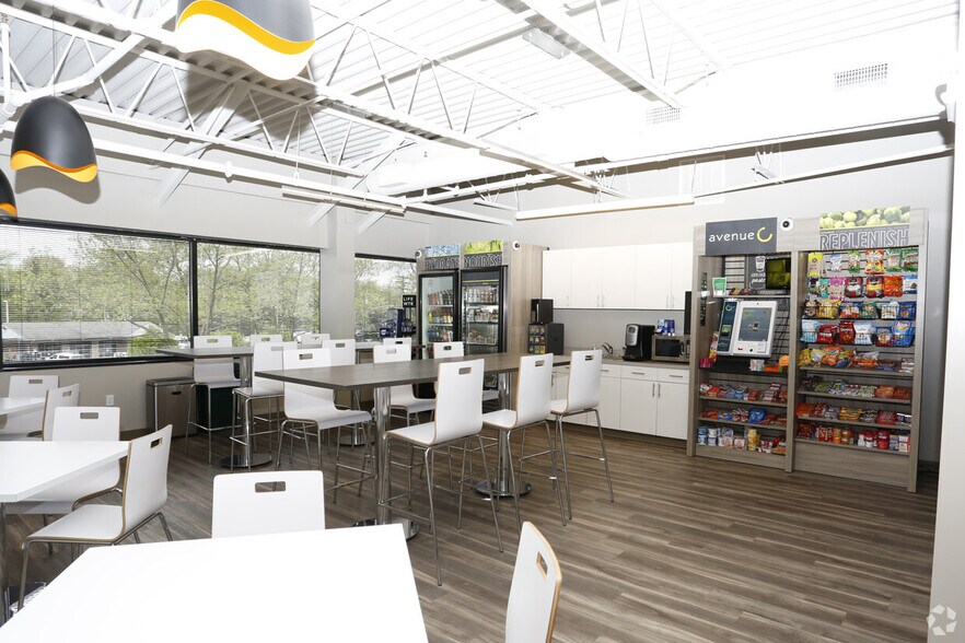 More Photos Of 300 Littleton Rd, Parsippany Office For Lease