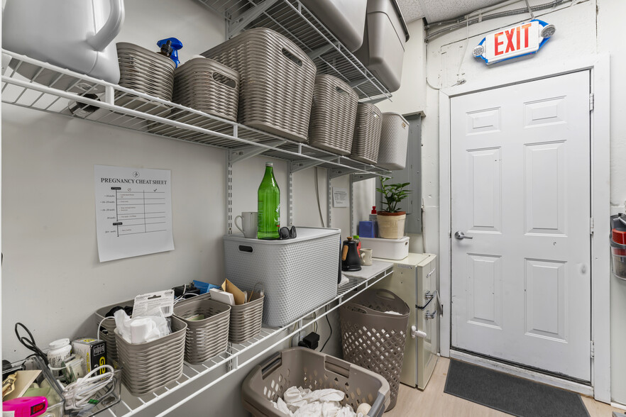 More Photos Of 108 N Arendell Ave, Zebulon Office For Sale