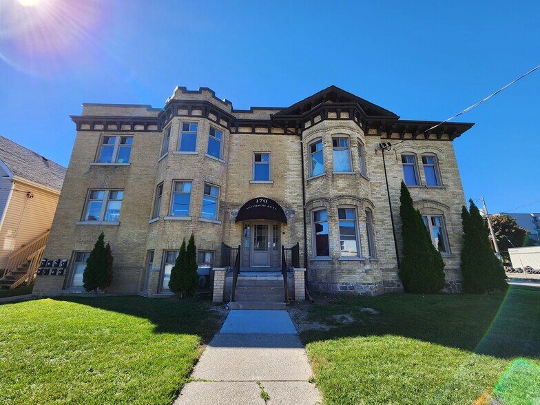 Primary Photo Of 170 Simcoe St S, Oshawa Apartments For Sale