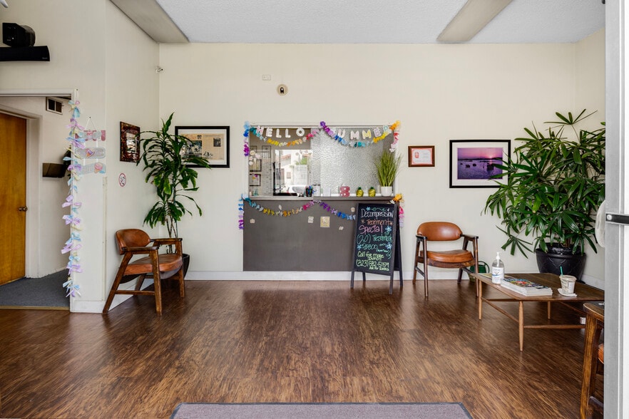 More Photos Of 3480 Live Oak St, Huntington Park Medical For Sale