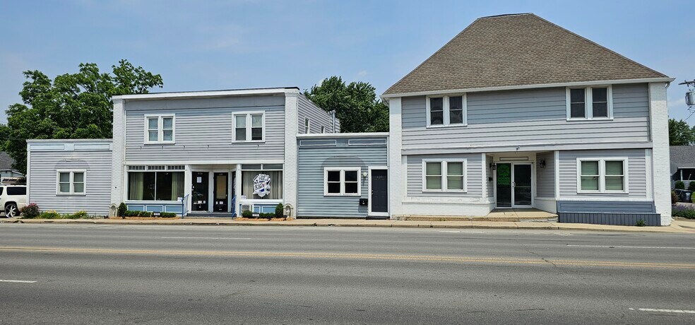 More Photos Of 616-721 E 8th St, Anderson Office Residential For Sale