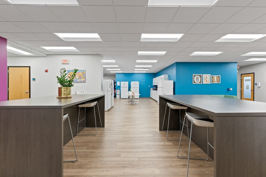 More Photos Of 891 Washington Ave, Portland Medical For Lease