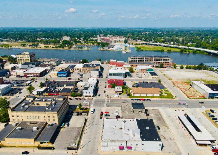 More Photos Of 315 3rd St, Bay City Self Storage For Sale