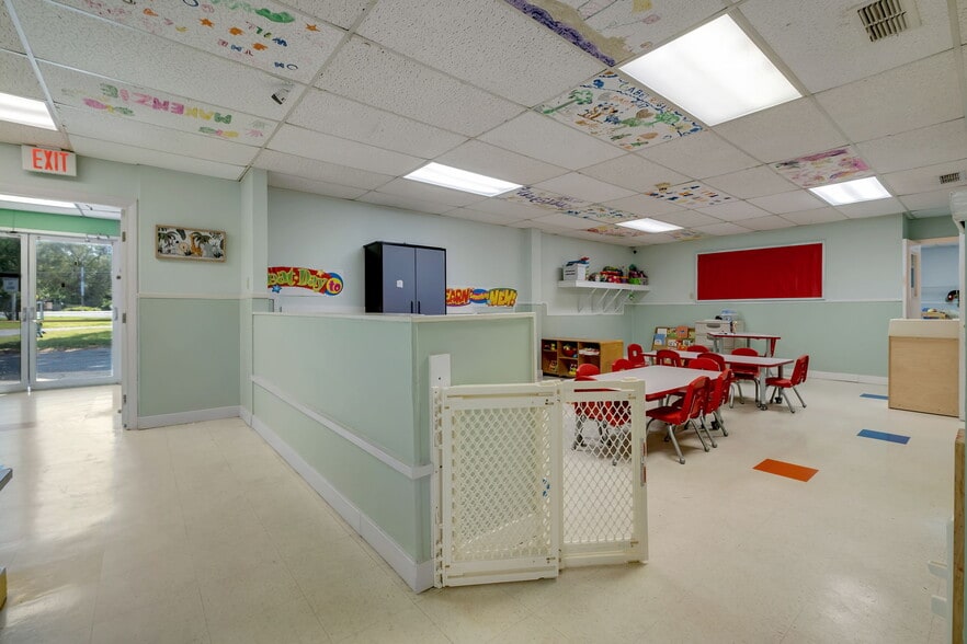 More Photos Of 3472 N Monroe St, Tallahassee Office For Sale