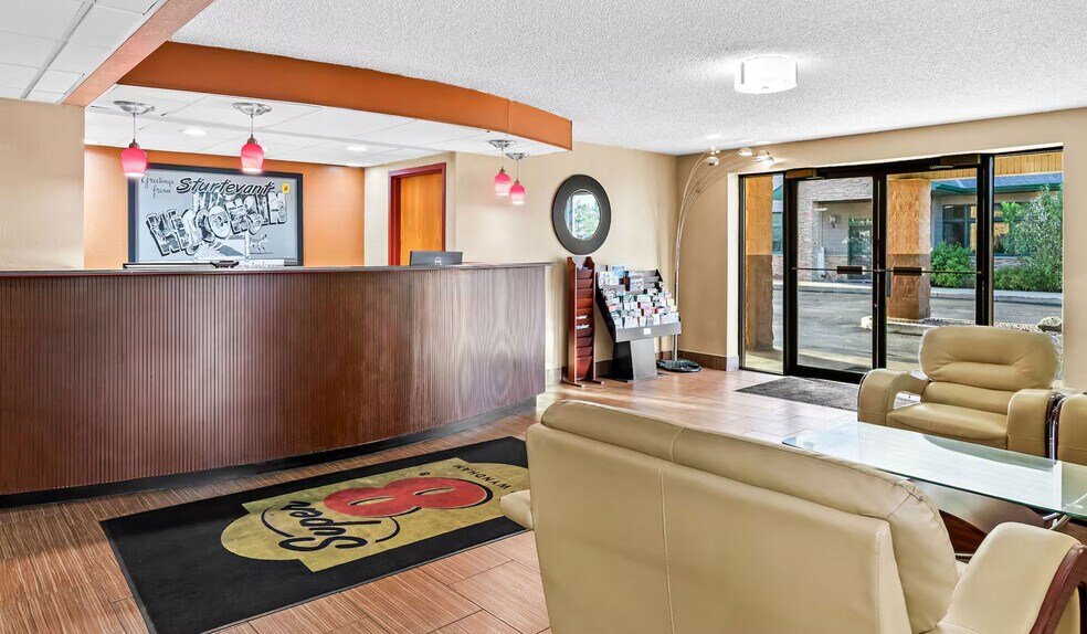 More Photos Of 910 S Sylvania Ave, Sturtevant Hotel For Sale