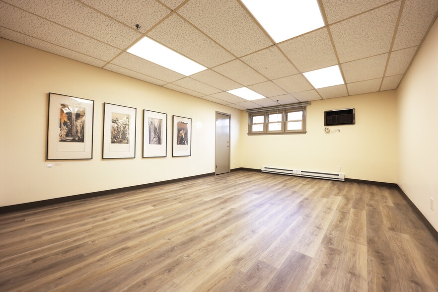 More Photos Of 50 Princeton Hightstown Rd, Princeton Junction Medical For Lease