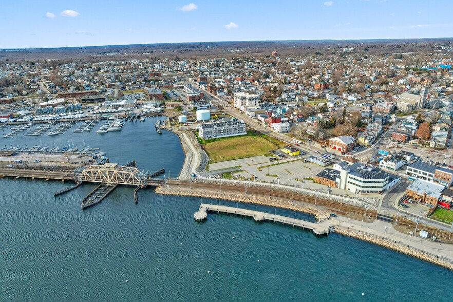 More Photos Of , New London Office For Sale