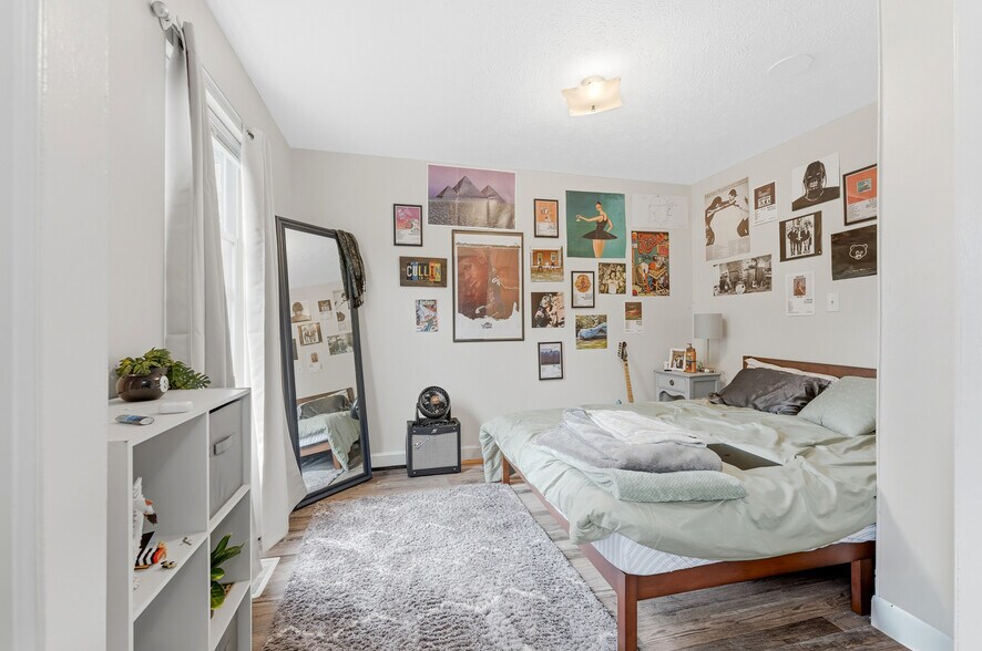 More Photos Of 409 McLane Avenue, Morgantown Apartments For Sale
