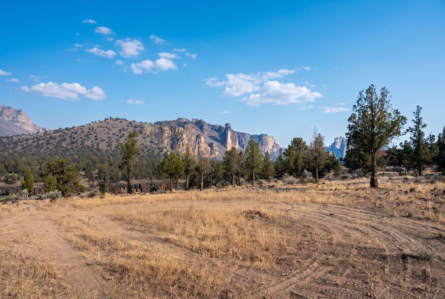More Photos Of 11330 NE Canyons Ranch Dr, Terrebonne Land For Sale