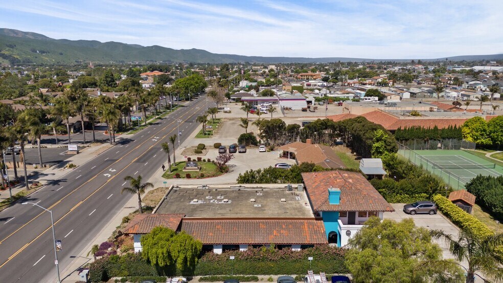More Photos Of 1017 E Ocean Ave, Lompoc Medical For Sale