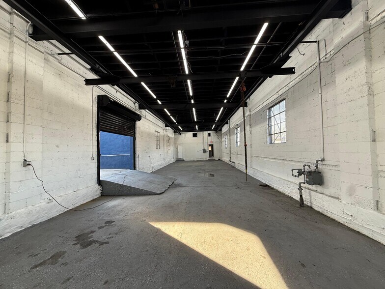 More Photos Of 250 Mechanic St, Camden Manufacturing For Lease