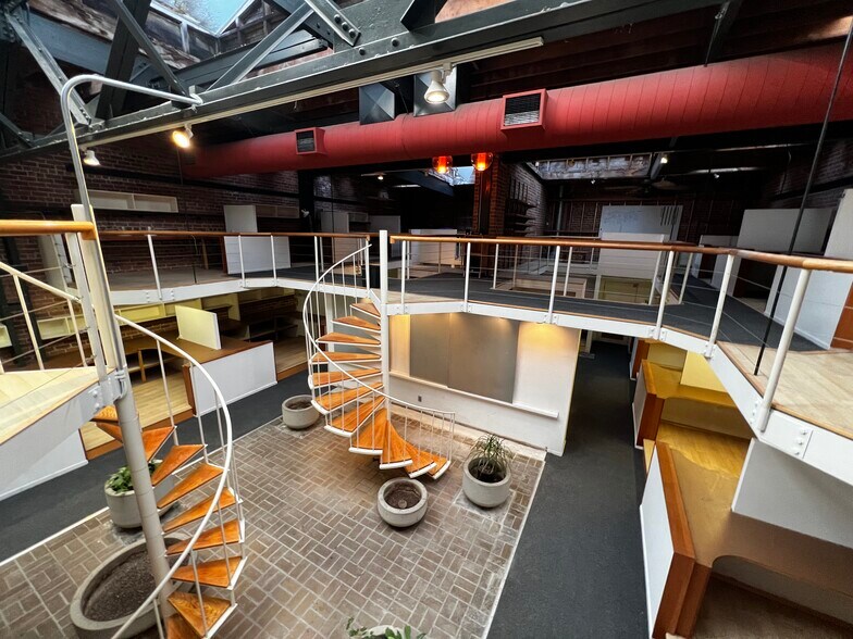 More Photos Of 1349 Larkin St, San Francisco Office For Sale