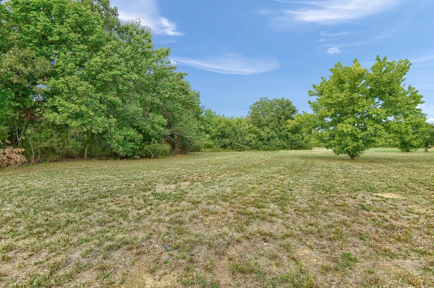 More Photos Of TBD TBD Ole Ambrose Road, Bells Land For Sale