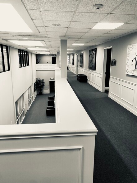 More Photos Of 650 S Prospect Ave, Hartville Medical For Lease