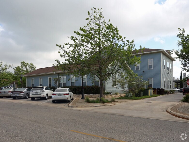 More Photos Of 309 W Main St, Round Rock Office For Lease