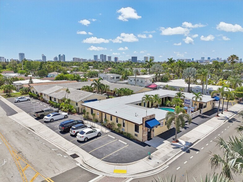 More Photos Of 1201 S Federal Hwy, Hollywood Hotel For Sale