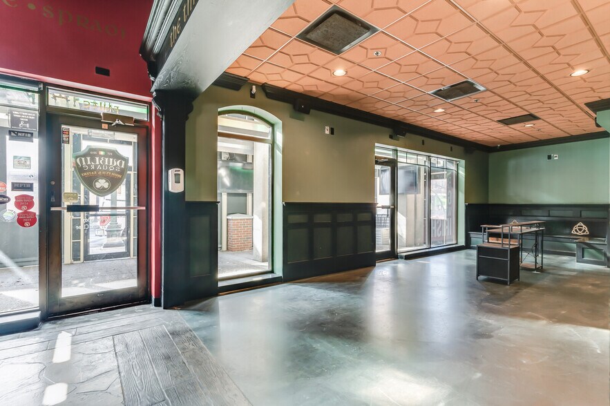 More Photos Of 227-231 Main St, La Crosse Restaurant For Sale