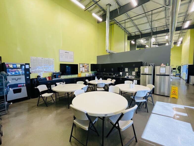 More Photos Of 1930 Lemon Ave, Patterson Food Processing For Sale