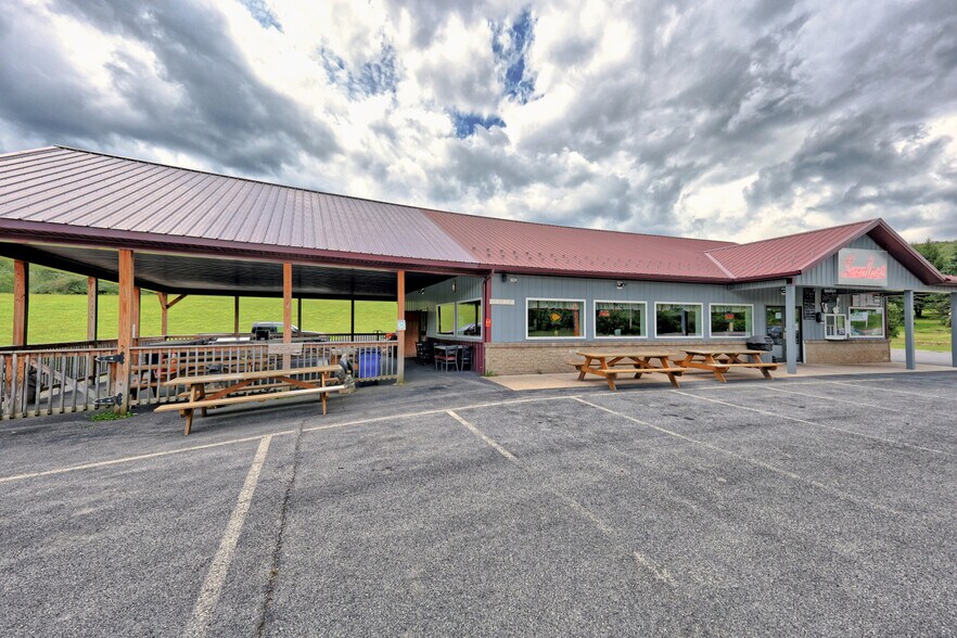 More Photos Of 36422 State Highway 23, Grand Gorge Restaurant For Sale