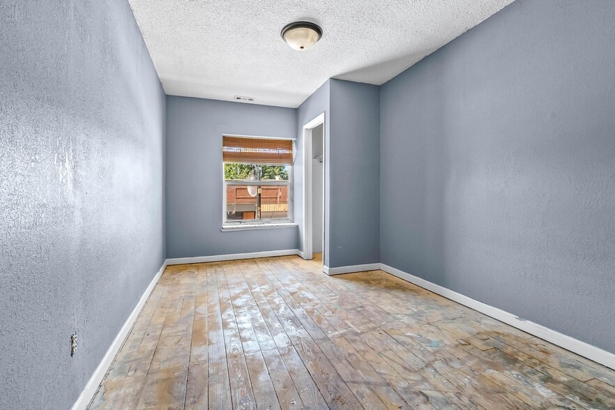 More Photos Of 133-137 S Main St, Reading Storefront Retail Residential For Sale
