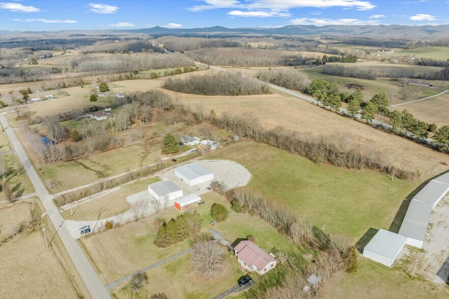 More Photos Of 340 Beaty Swamp Rd, Monroe Manufacturing For Sale