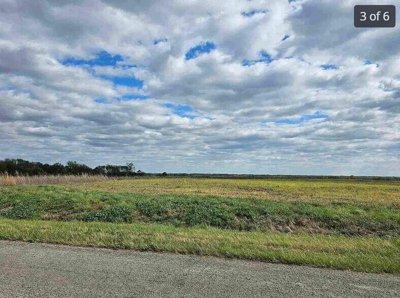 More Photos Of Harmony Avenue & 125th Road, Sweet Springs Land For Lease