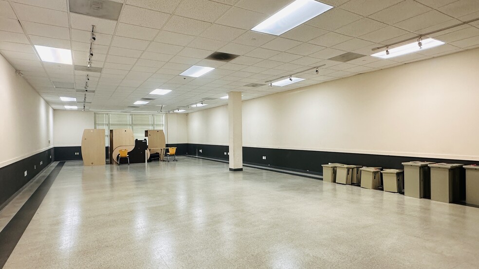 More Photos Of 4580 Auto Mall Pky, Fremont Research And Development For Sale