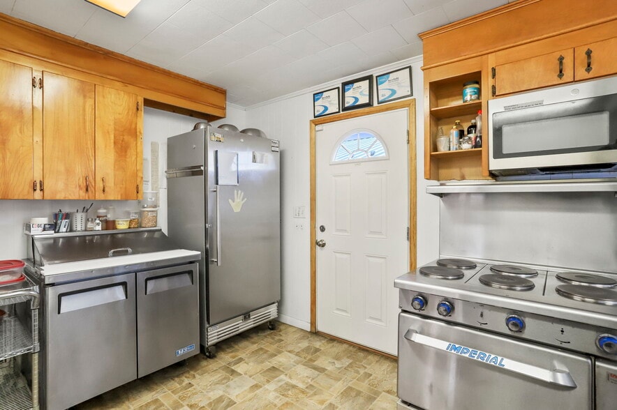 More Photos Of 14035 Pennsylvania Ave, Hagerstown Restaurant For Sale