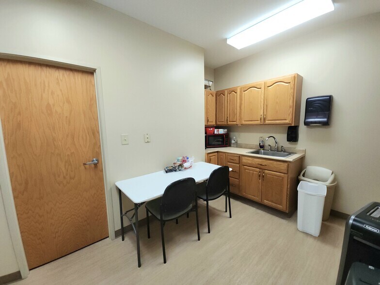 More Photos Of 7376 Business Center Dr, Avon Office For Sale