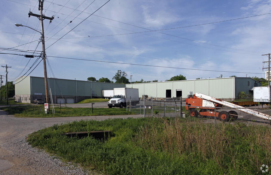 Primary Photo Of 2600 Hart St, Nashville Warehouse For Lease